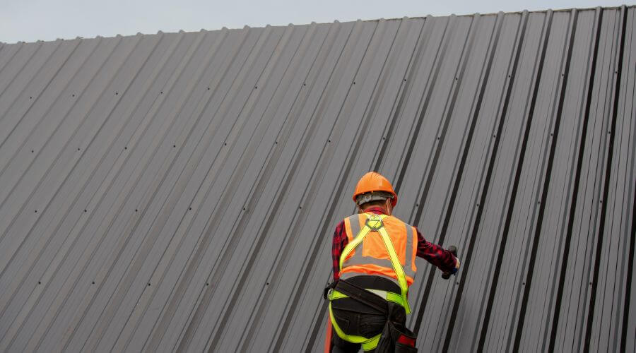 Professional metal roof installation services in Bingen, WA